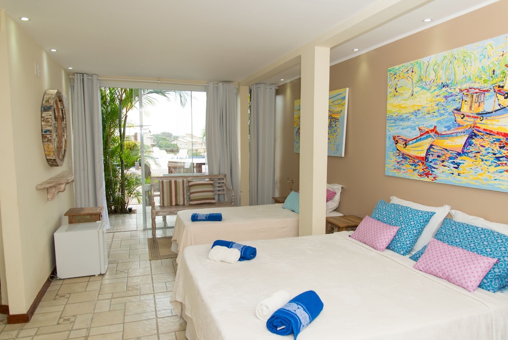 Grand Quadruple Room, Jetted Tub, Pool View photo 1