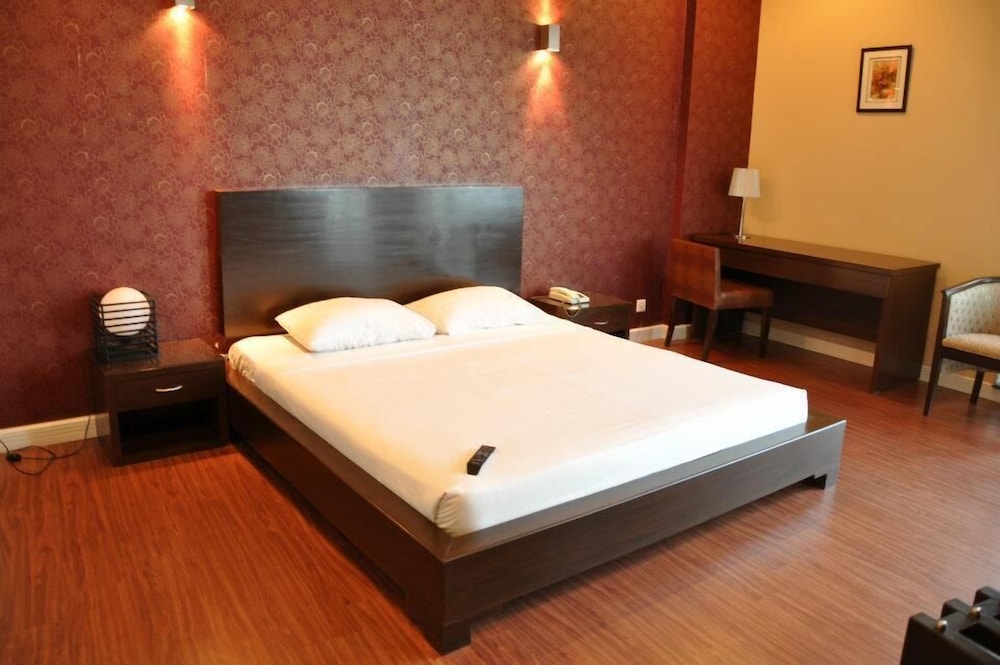 Deluxe Double Room - Photo 1
