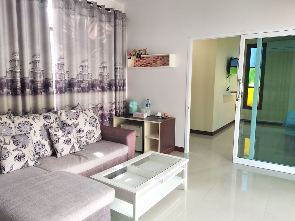 Seaview Suite