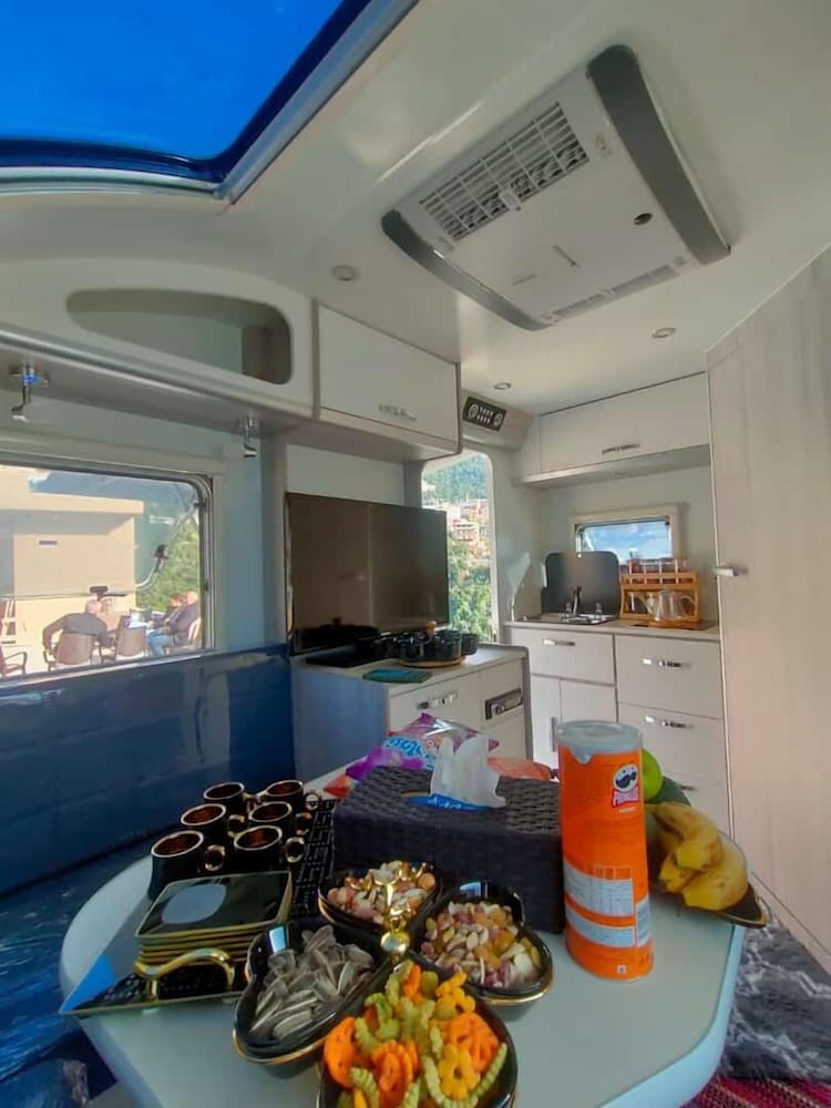 Romantic Mobile Home photo 1