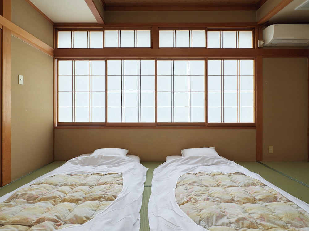 Traditional Room, Non Smoking photo 2