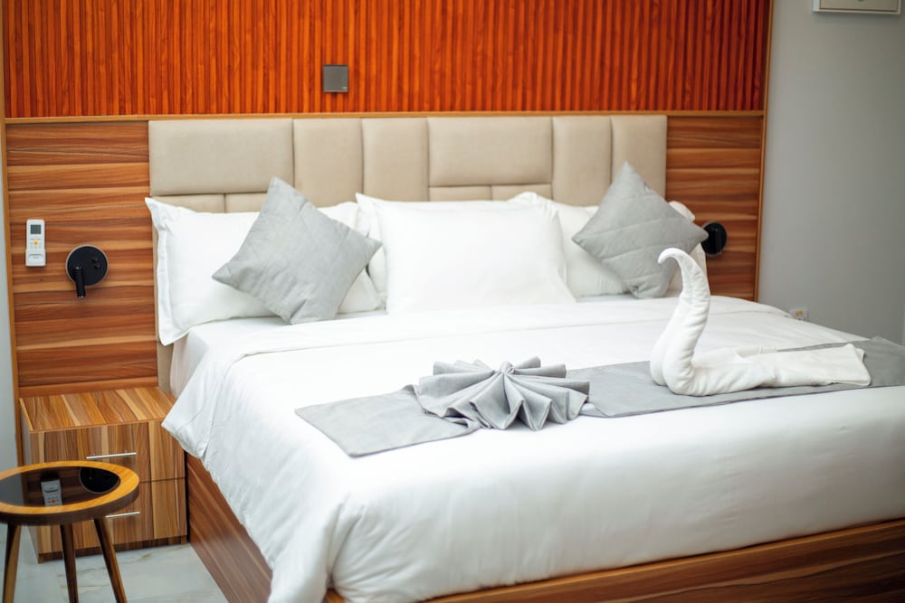 Standard Suite