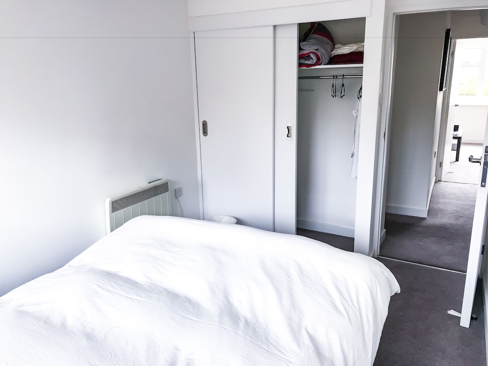 Entire 2 Bedroom Flat Next to Kings College, 사진 5