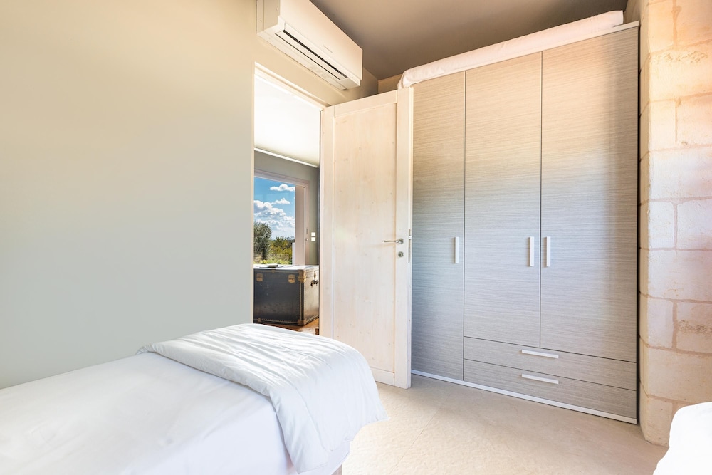 Villa, 4 Bedrooms photo 3
