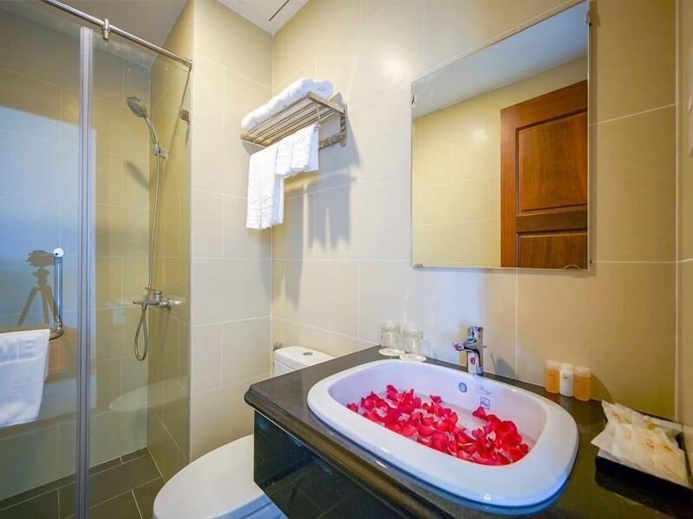 Standard Room photo 2