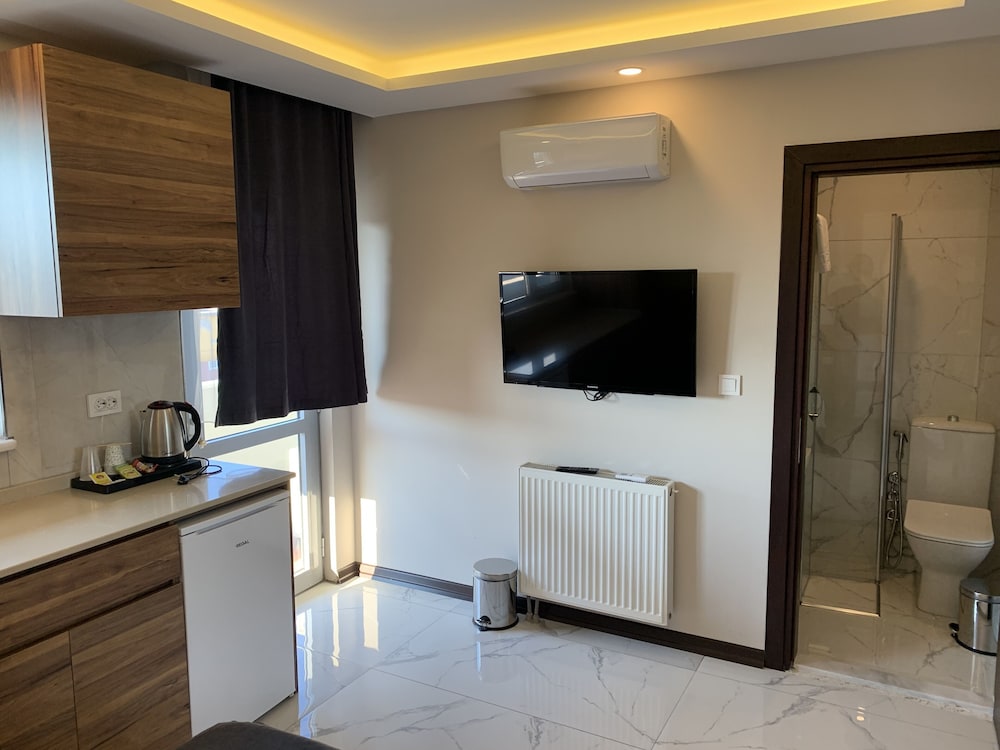 Standard Double Room - Photo 5