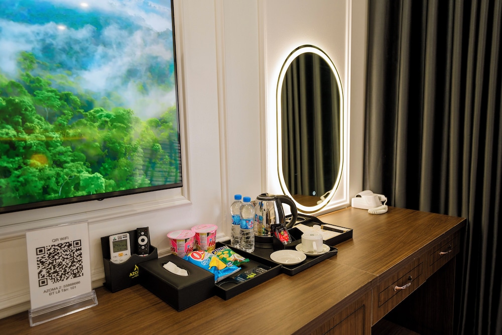 Luxury Double or Twin Room, Balcony, City View
