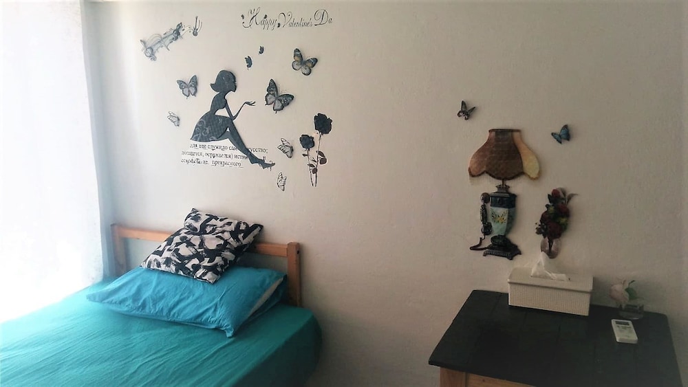 Standard Double Room, 1 Queen Bed photo 2