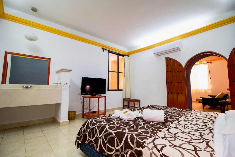 Suite, 1 Bedroom (Master Suite)