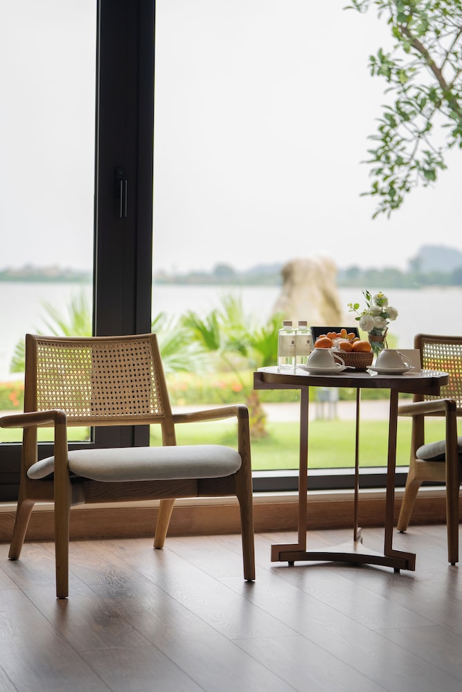 Double Room, Lake View - Photo 3