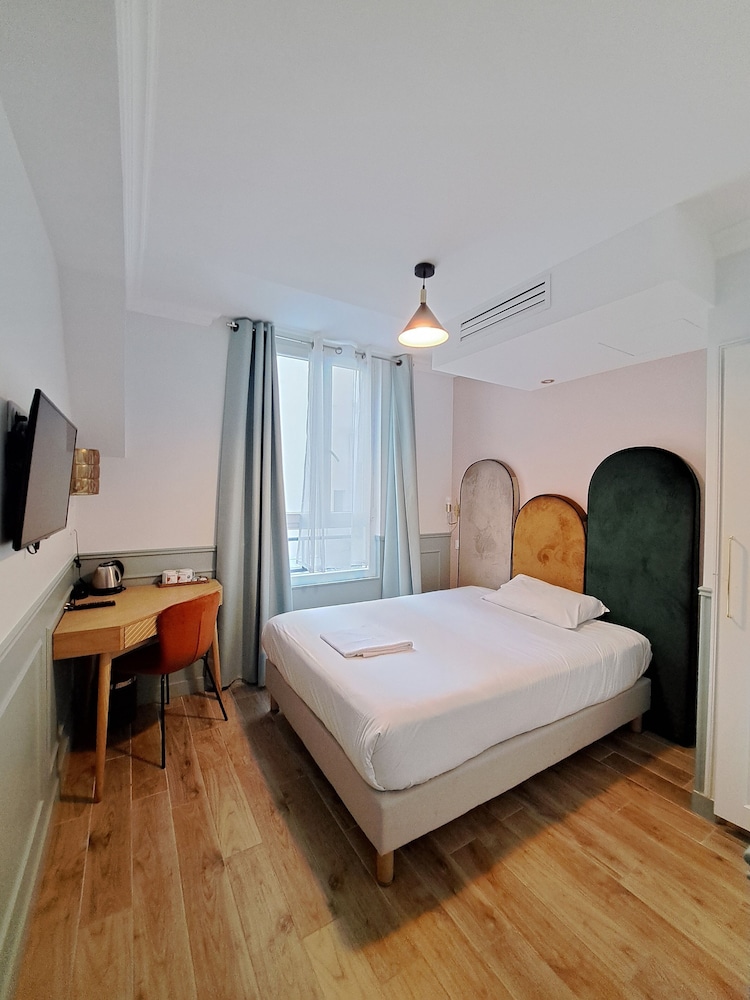 Classic Double Room, 1 Queen Bed photo 2