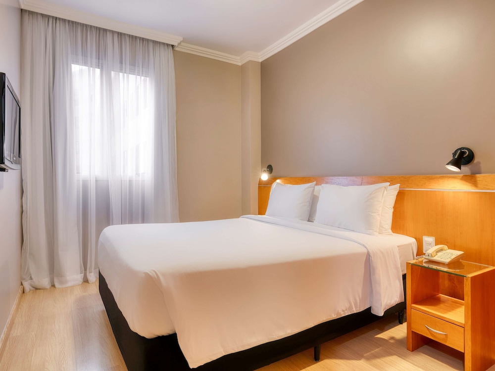Superior Room, 1 Queen Bed - Photo 8