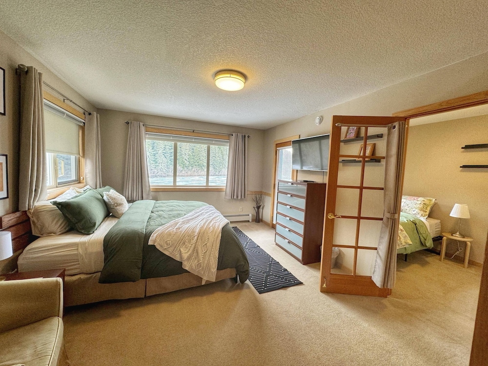 Aurora View Suite photo 1