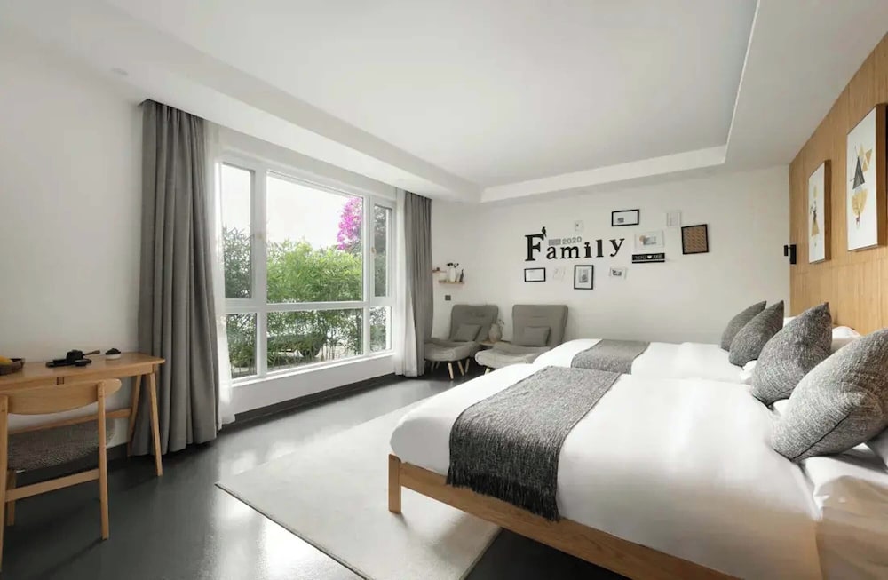Elite Single Room, Garden View photo 2