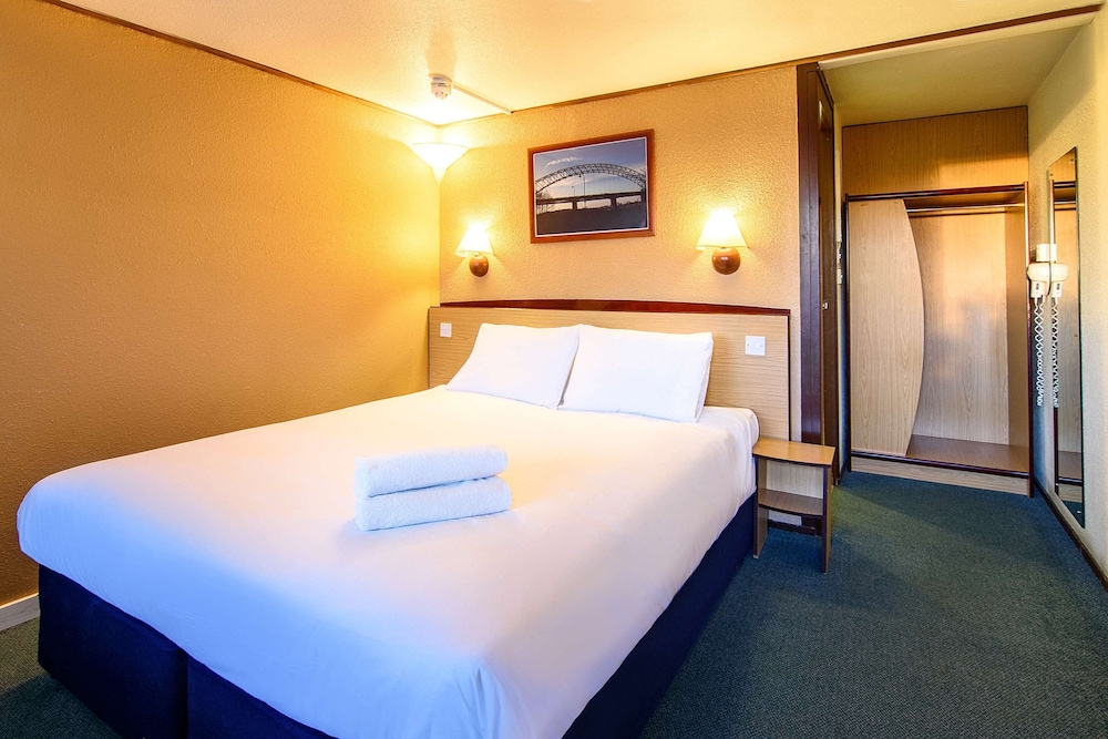 Standard Room, 1 Double Bed photo 3