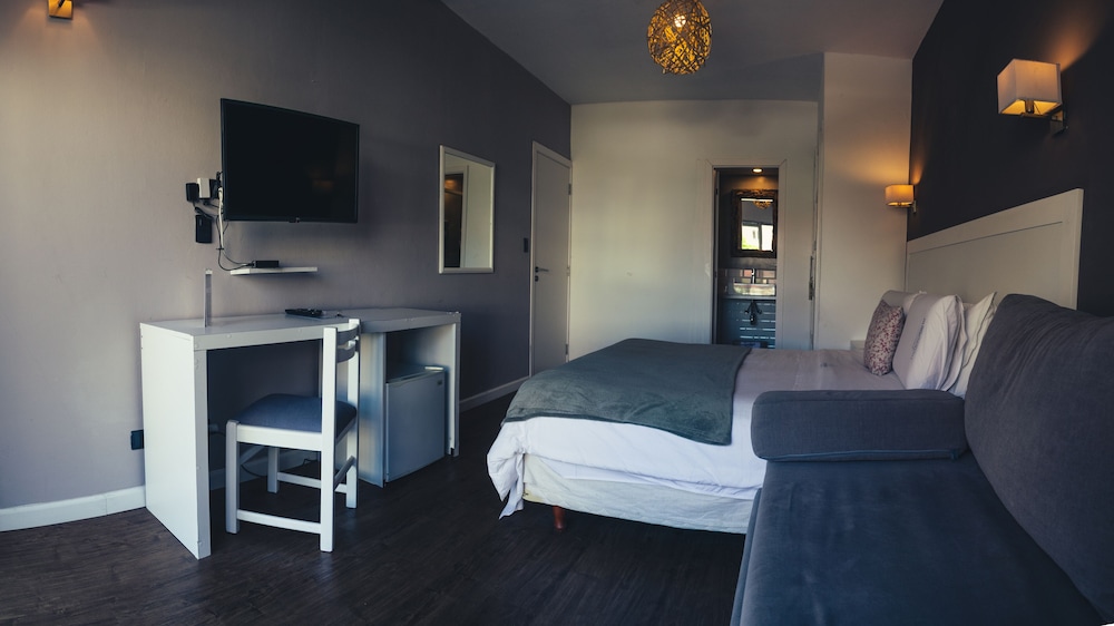 Standard Quadruple Room, Terrace photo 3