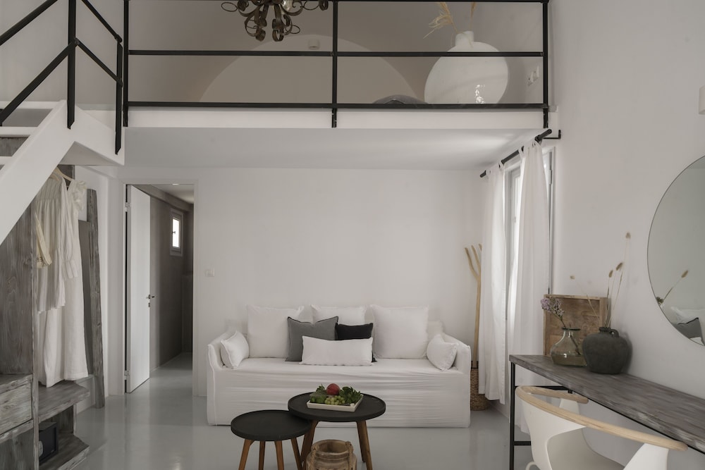 Sunset Residences With Balcony - Photo 4