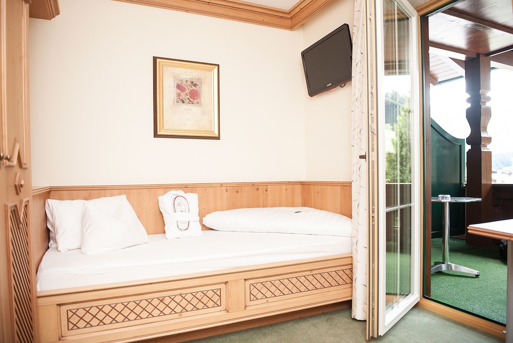 Classic Single Room, Mountain View