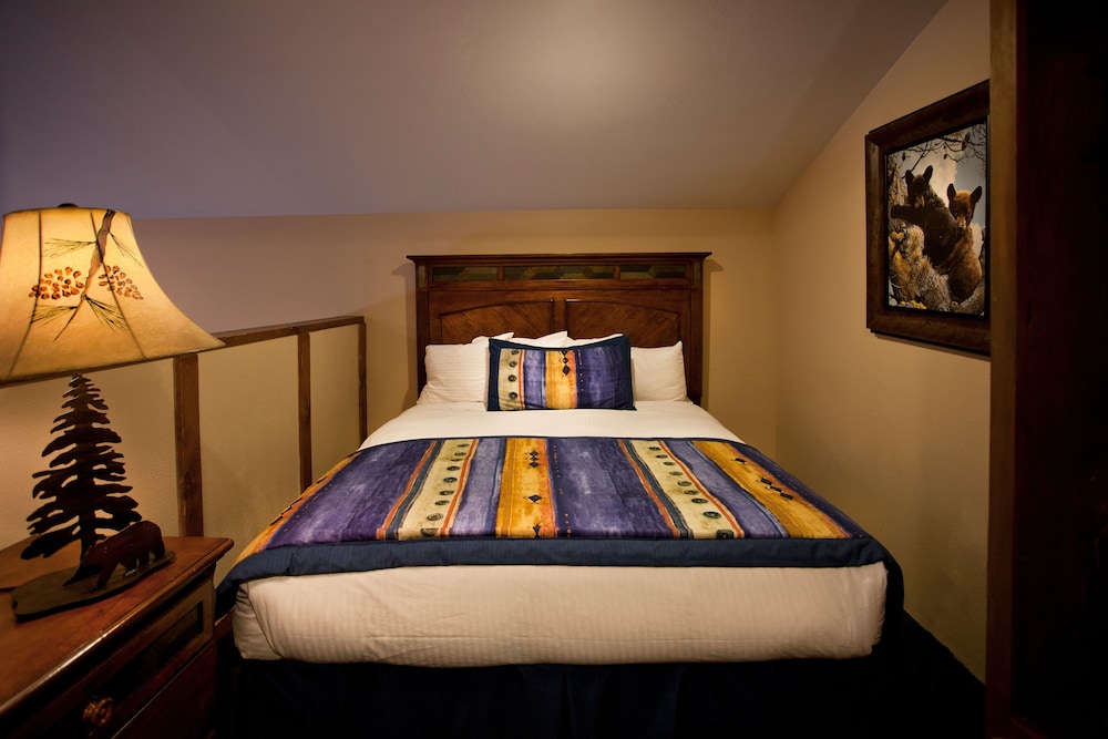 Deluxe Studio Suite photo 3