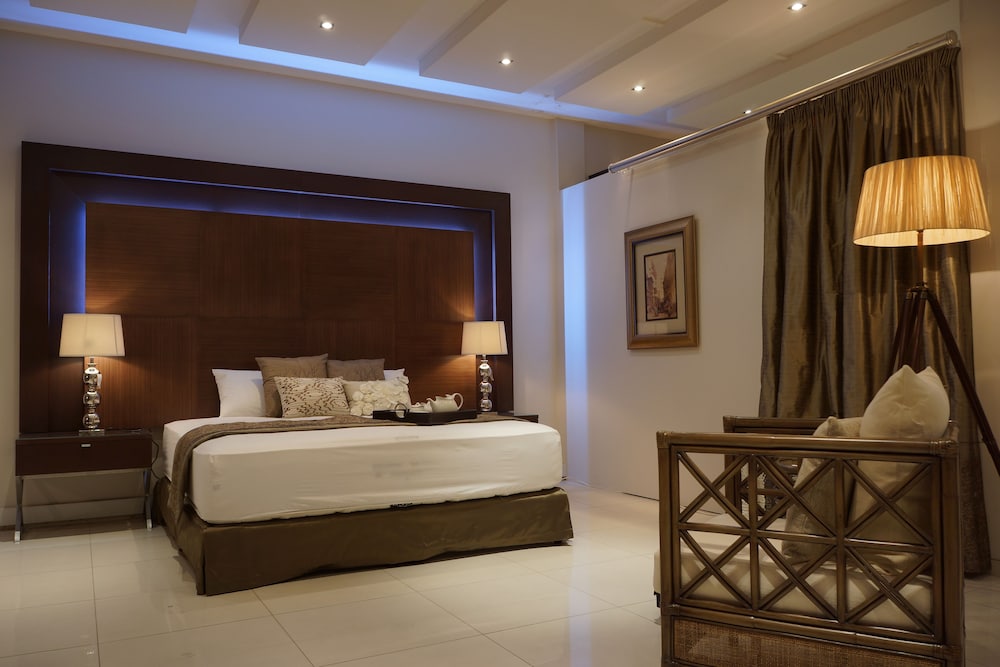 Executive Room photo 1