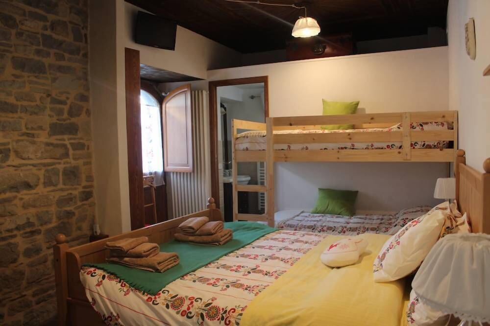 Quadruple Room photo 1