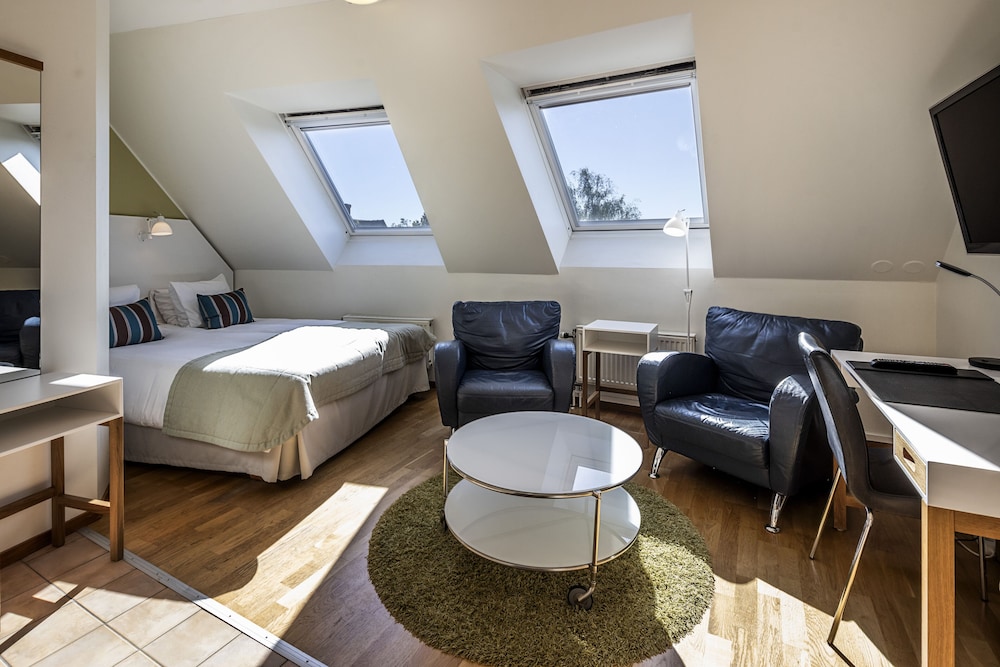 Classic Double or Twin Room - Photo 3