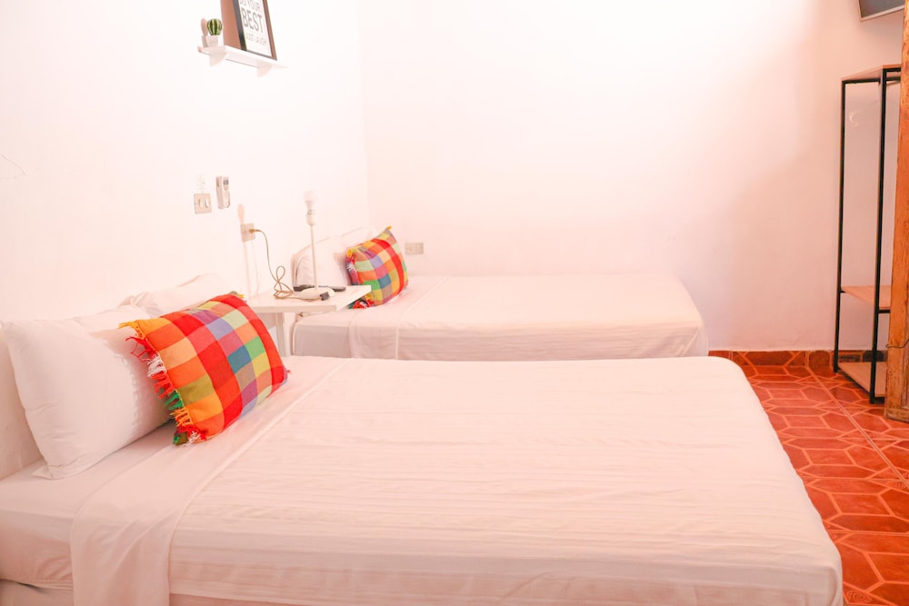 Habitación Doble Familiar, 2 Camas Dobles, Baño Privado