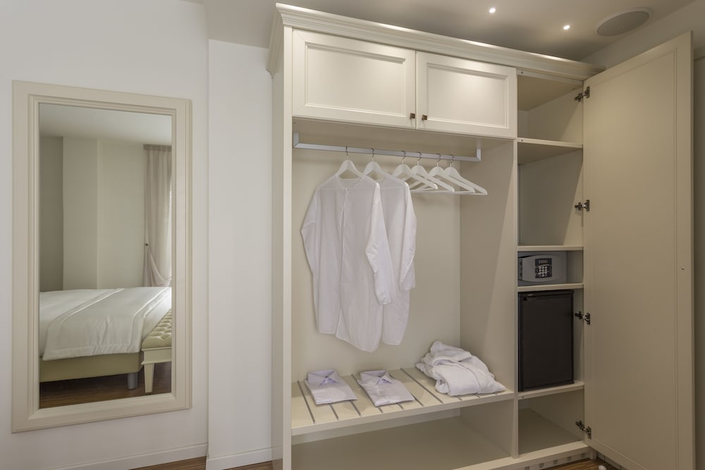 Deluxe Room, City View photo 2