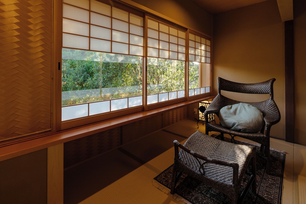 Presidential Suite, 2 Bedrooms, Connecting Rooms, Garden View photo 3