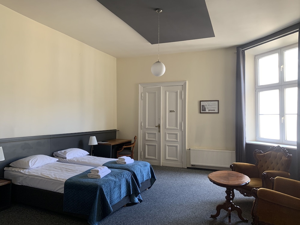 Deluxe Apartment photo 3