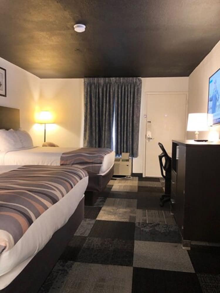 Days Inn by Wyndham Eglin AFB