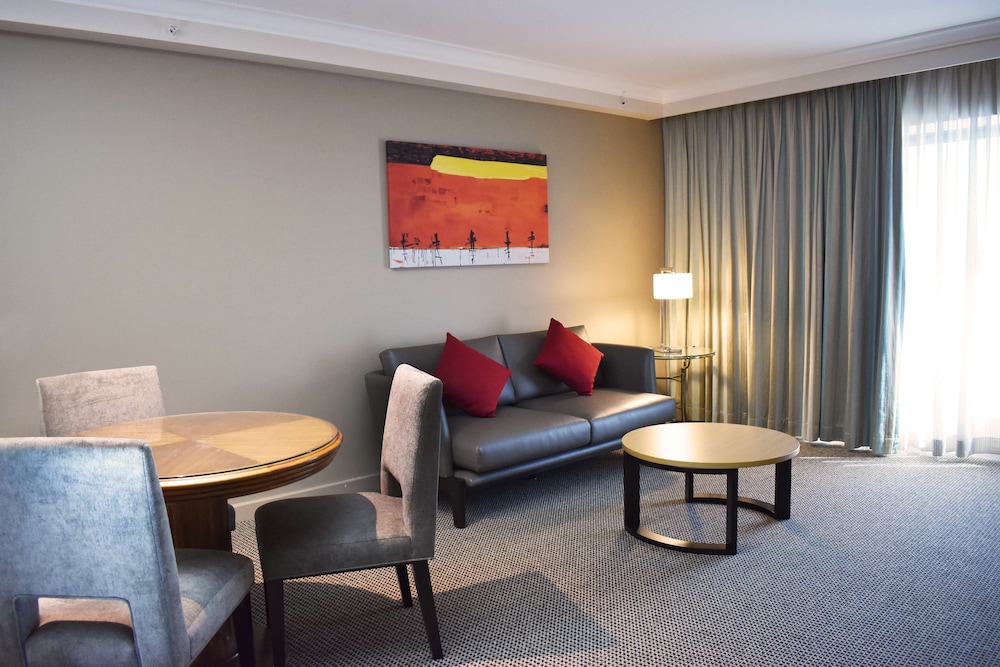 Raffles Suite
