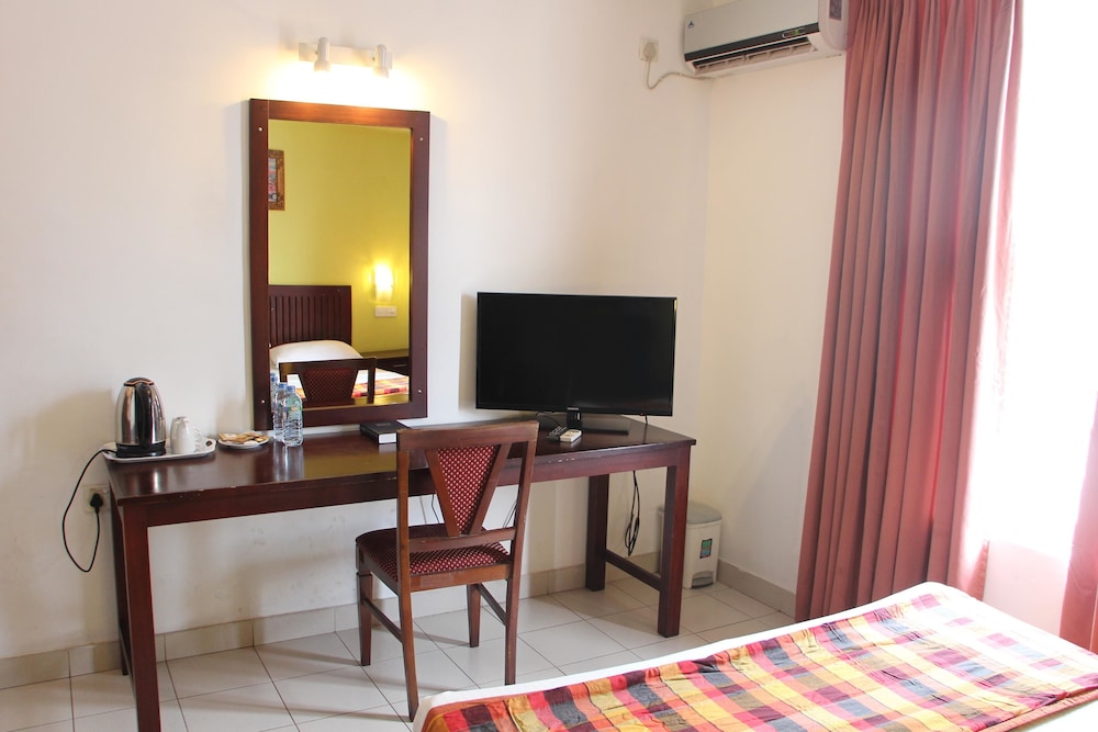 Standard Double or Twin Room photo 1