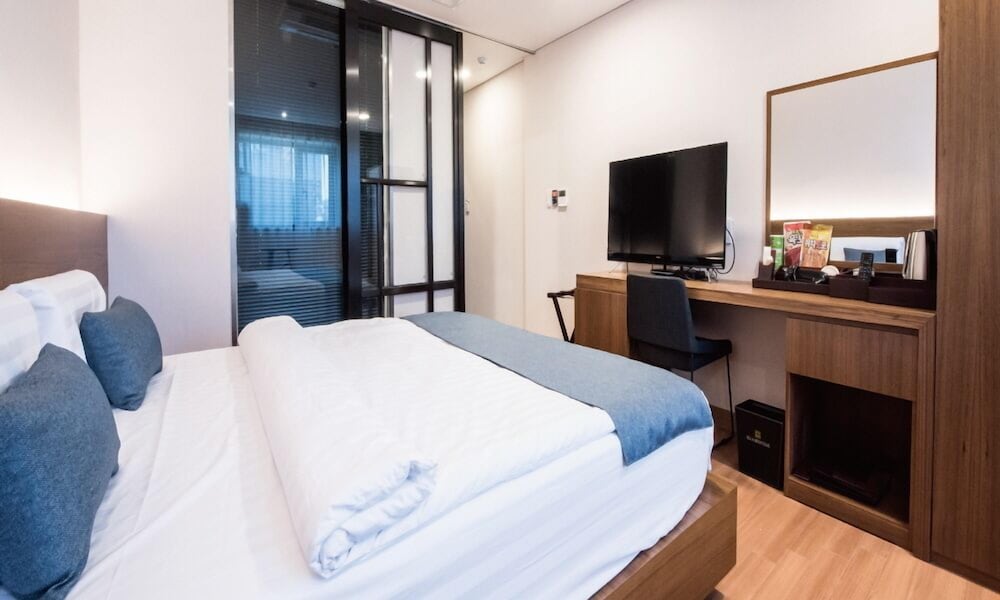 Premium Double Room photo 2