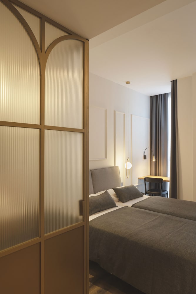 Economy Double Room (in the annex building)