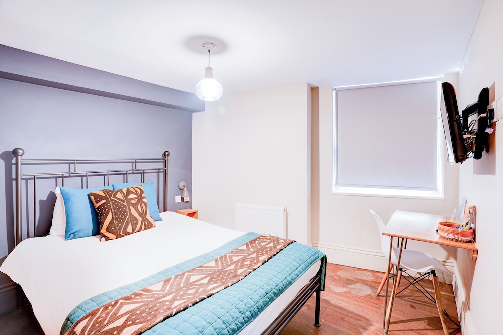 Standard Room, 1 Twin Bed (Shared Bathoom) photo 2