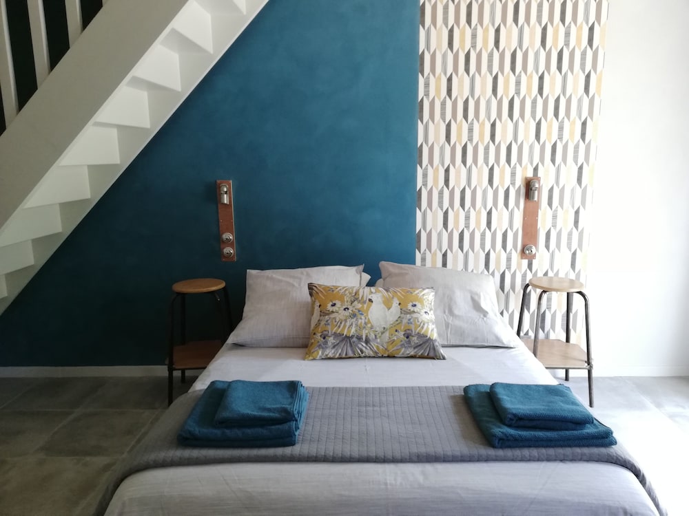 Room (Perluètes 2)