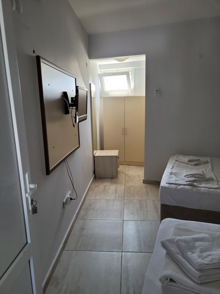 Basic Double or Twin Room