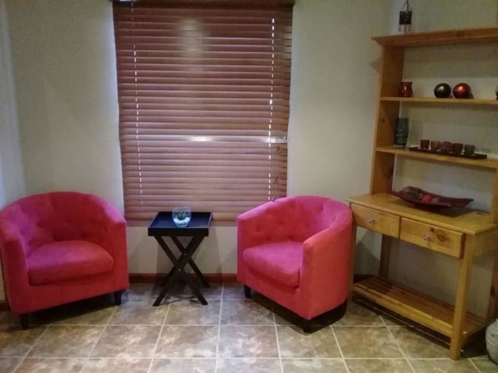 Comfort Cottage, 3 Bedrooms photo 3