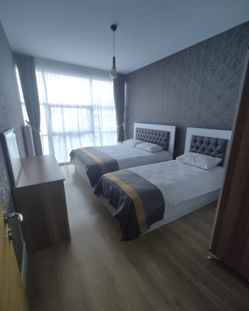 Deluxe Suite, 1 Double Bed with Sofa bed photo 1
