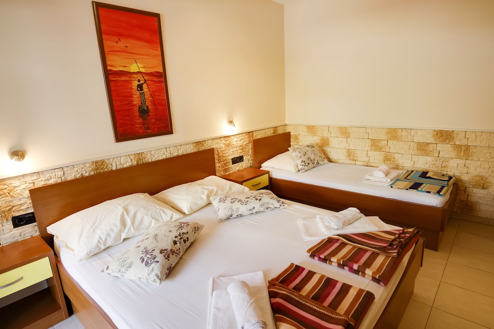 Comfort Triple Room photo 1