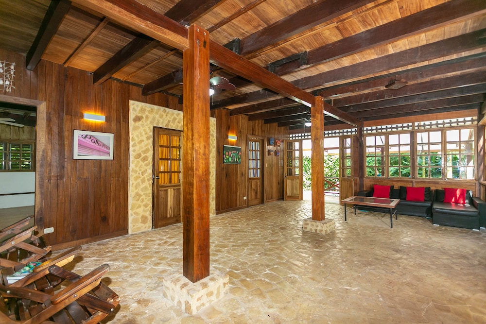 Family Room photo 2