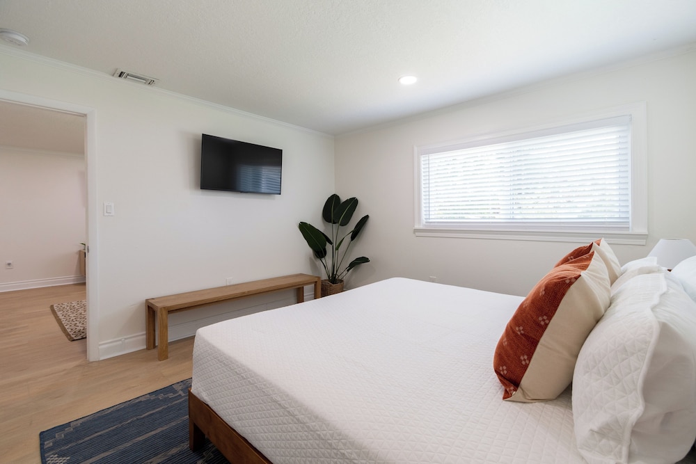 Apartment photo 3