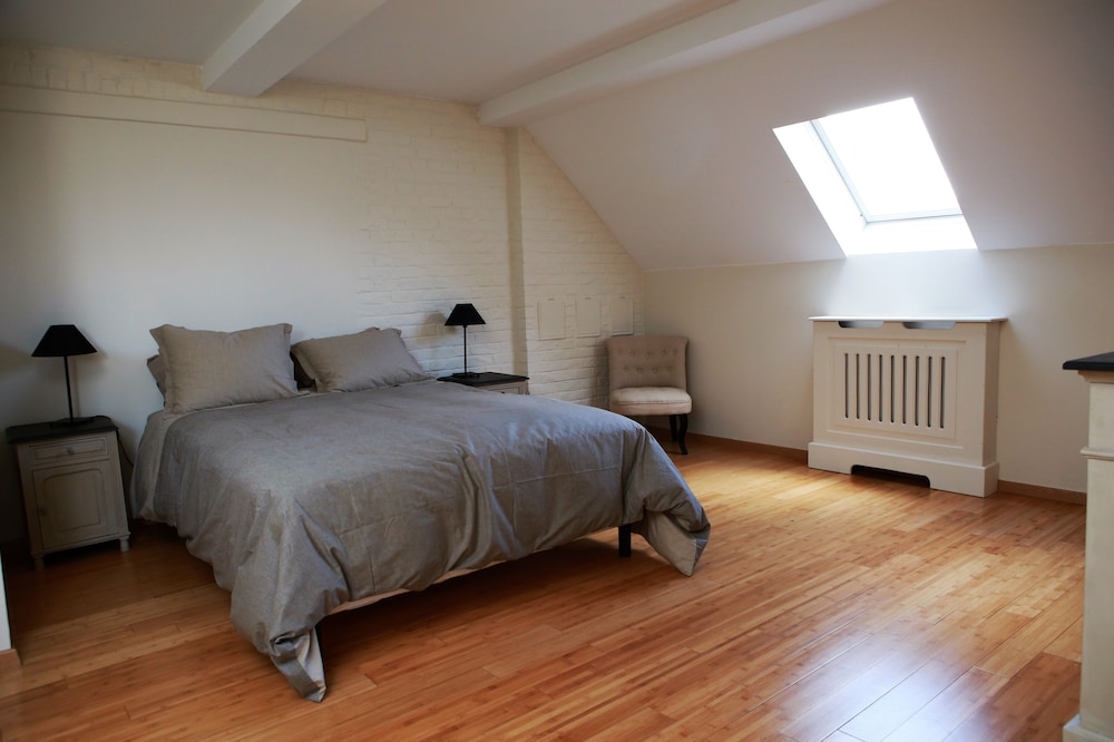 Family Duplex, Kitchen