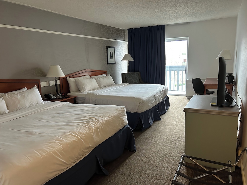 Toronto Don Valley Hotel and Suites — photo 64