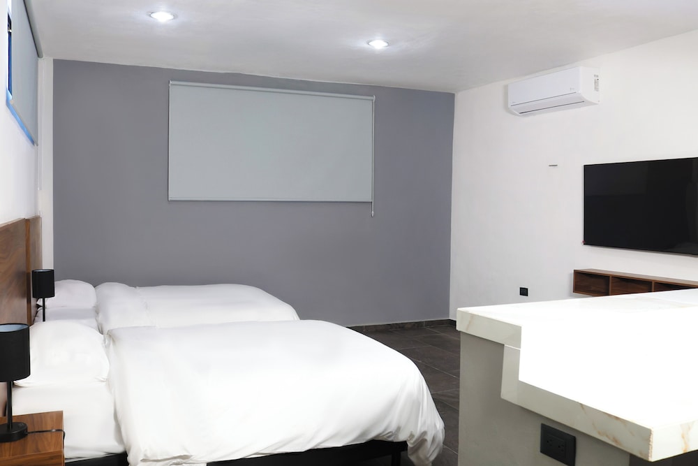Superior Studio, 2 Double Beds photo 3