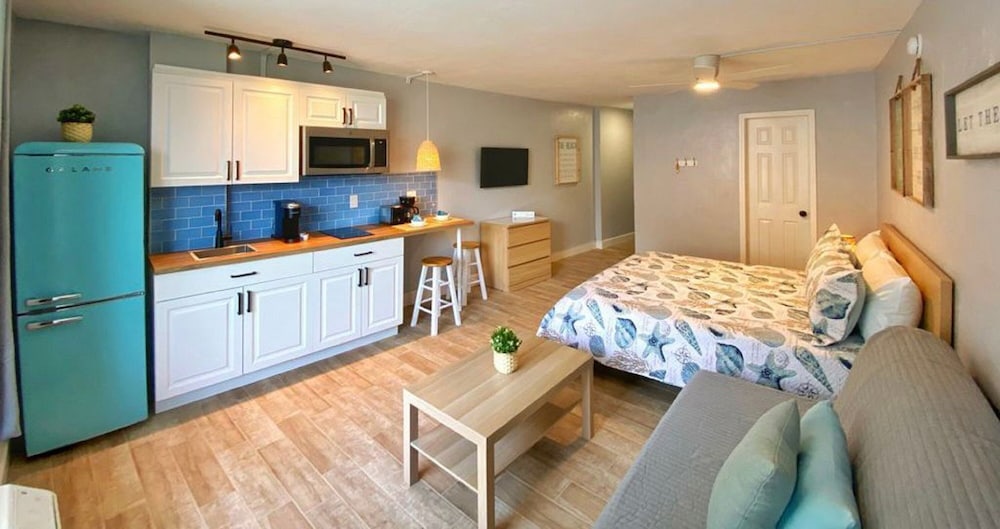 Panoramic Studio, 1 King Bed with Sofa bed, Kitchen, Ocean View