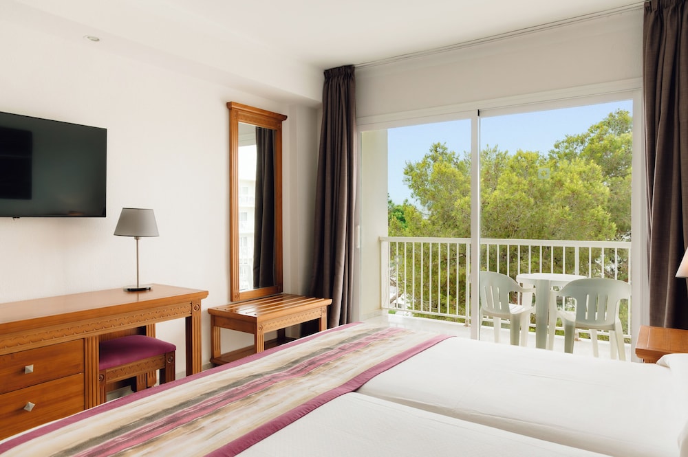 Double Room - Photo 5