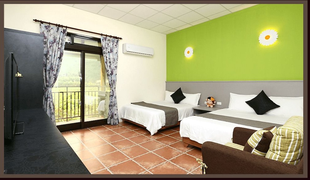 Comfort Quadruple Room, Non Smoking photo 1