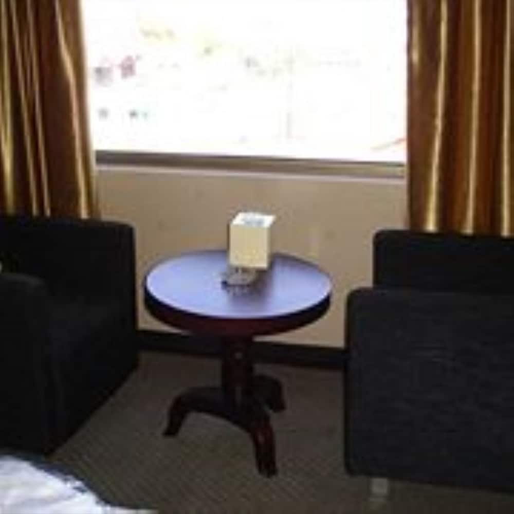 Deluxe Double Room - Photo 5
